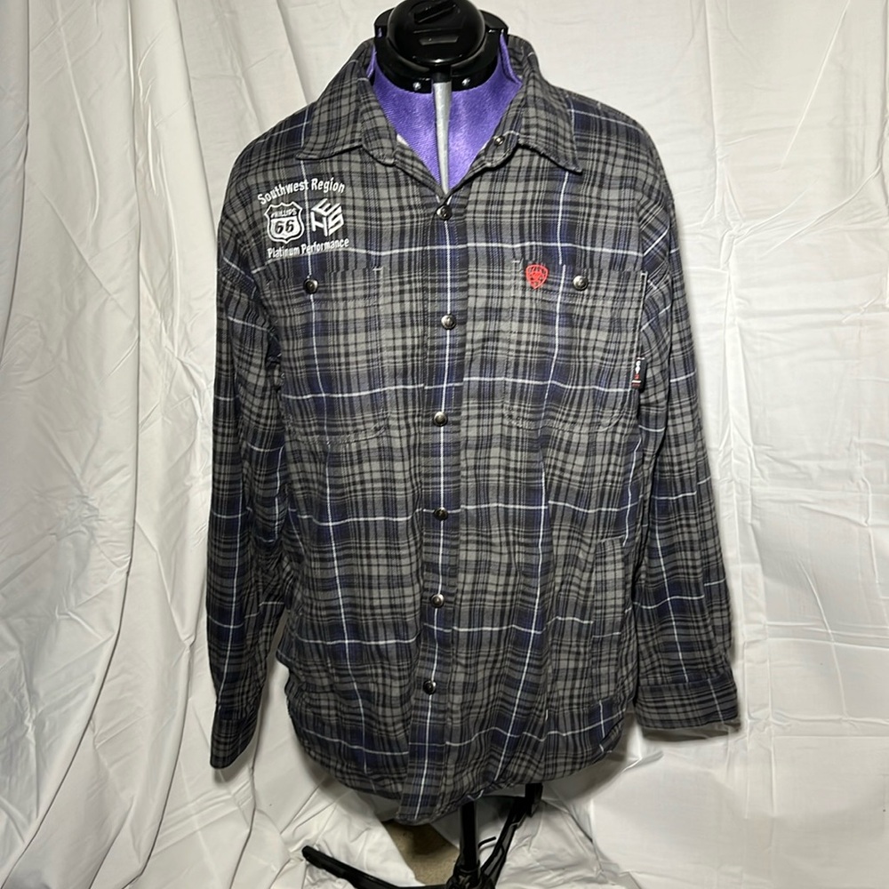 ARIAT mens FR jacket. Xl